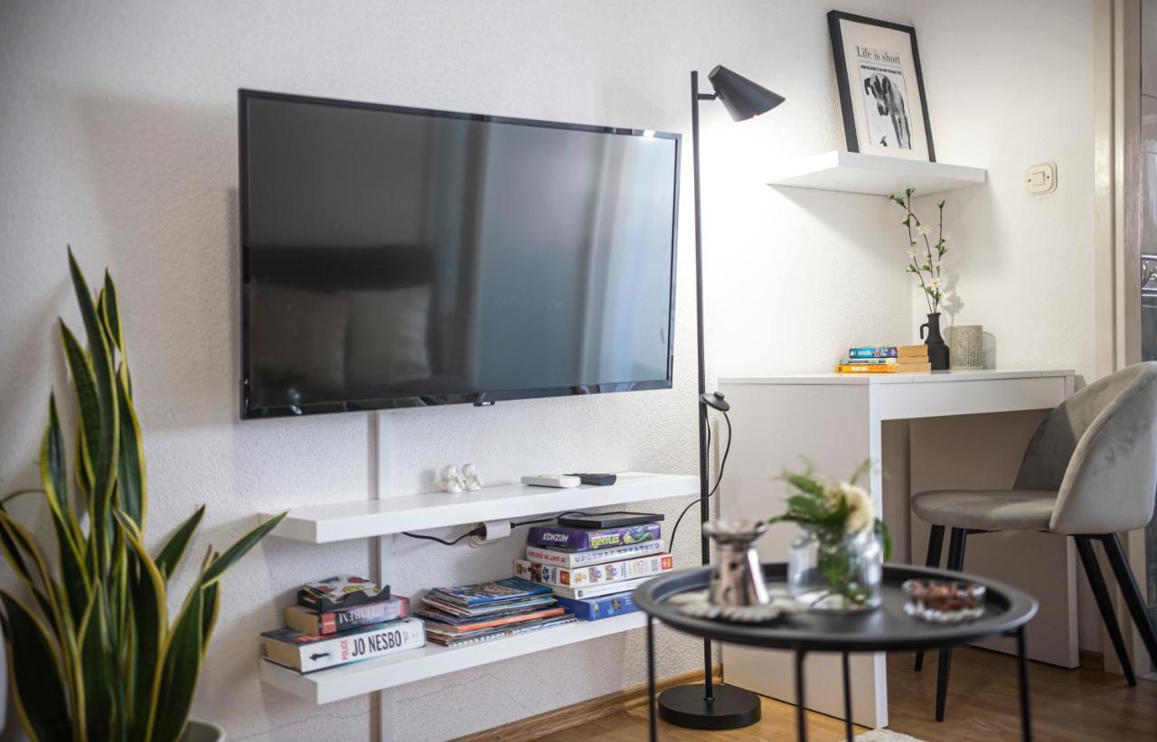 Apartmani Leo-Marin Makarská Exteriér fotografie