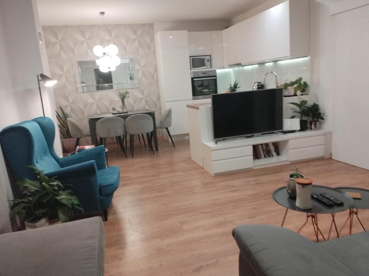 Apartmani Leo-Marin Makarská Exteriér fotografie